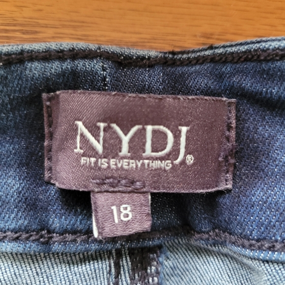 NYDJ Marilyn Straight Jeans Plus Size 18 - Picture 10 of 16